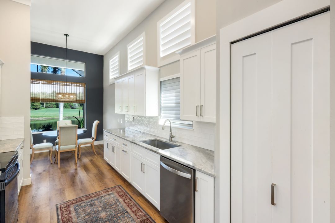 19641 Silver Oak Dr, Fort Myers, FL 33967