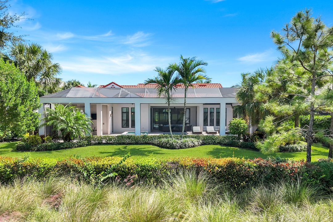 3233 Tavolara Ln, Naples, FL 34114