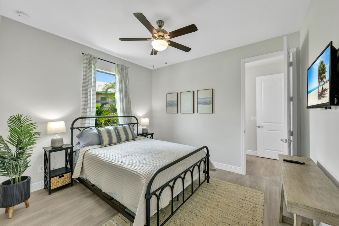 1617 El Dorado Pkwy W, Cape Coral, FL 33914