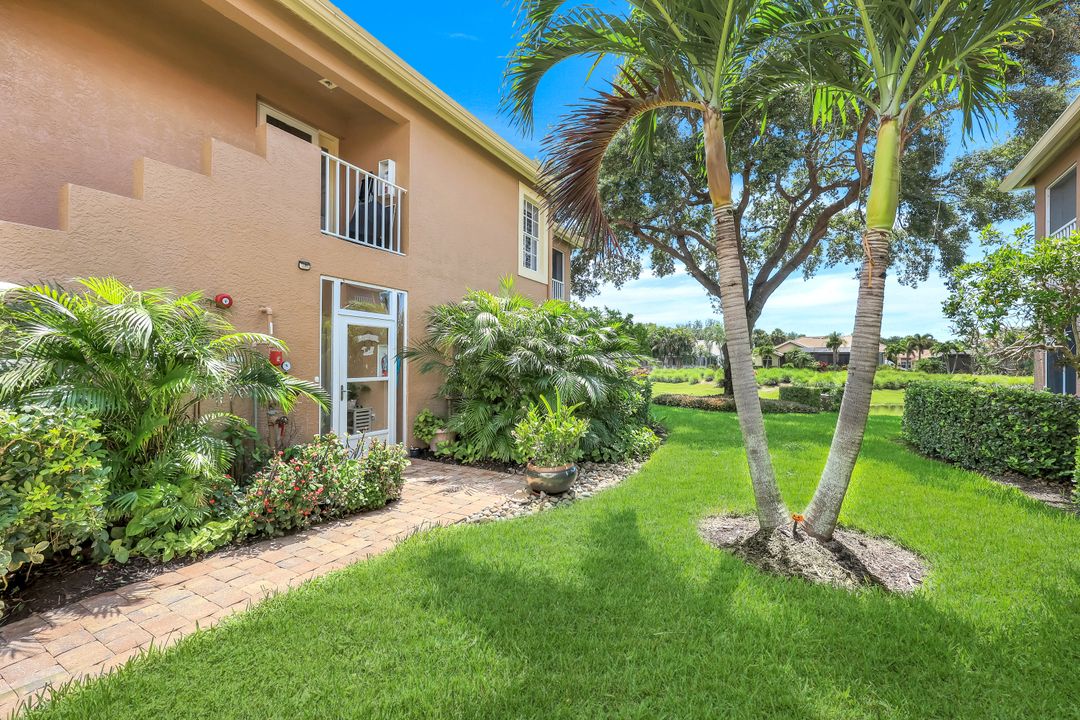 13201 Sherburne Cir #102, Bonita Springs, FL 34135