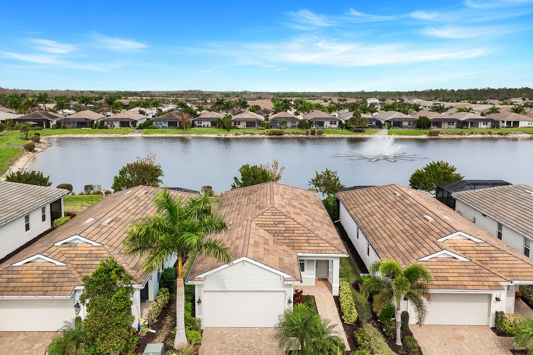 16717 Seasons Coast Dr, Bonita Springs, FL 34135