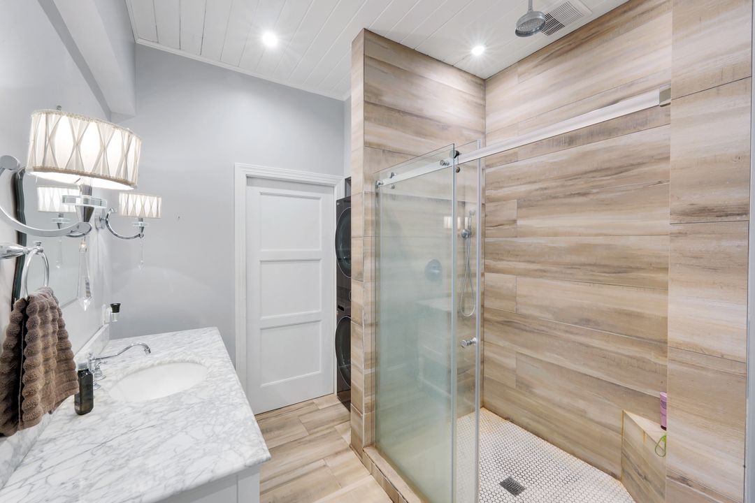 13731 E Terry St, Bonita Springs, FL 34135