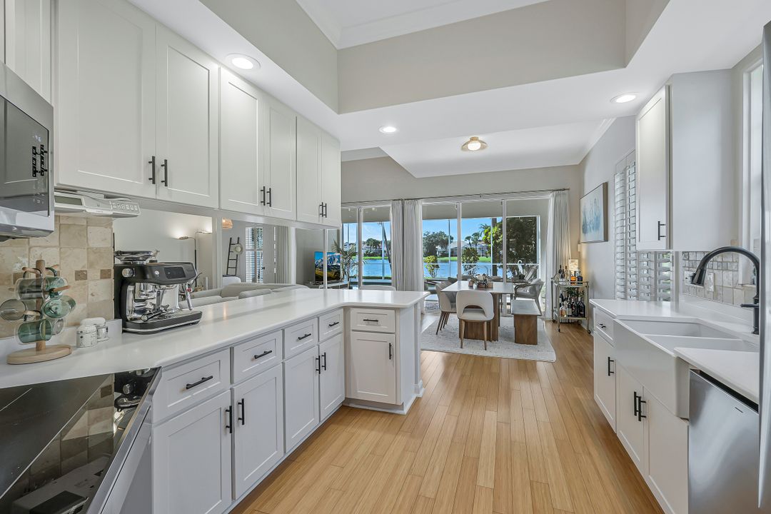 3701 Whidbey Way, Naples, FL 34119