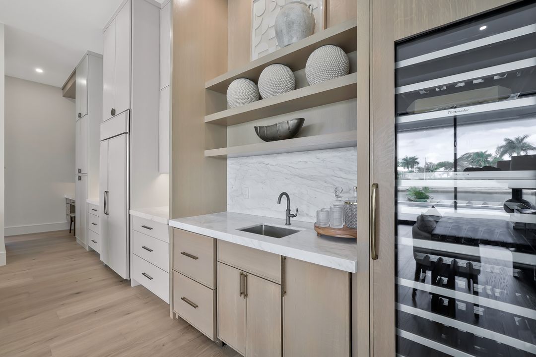 812 Milan Ct, Marco Island, FL 34145