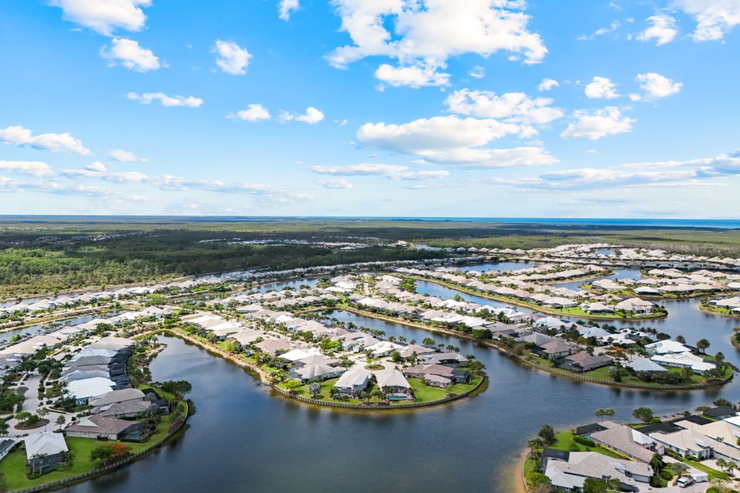 6460 Pembroke Wy, Naples, FL 34113