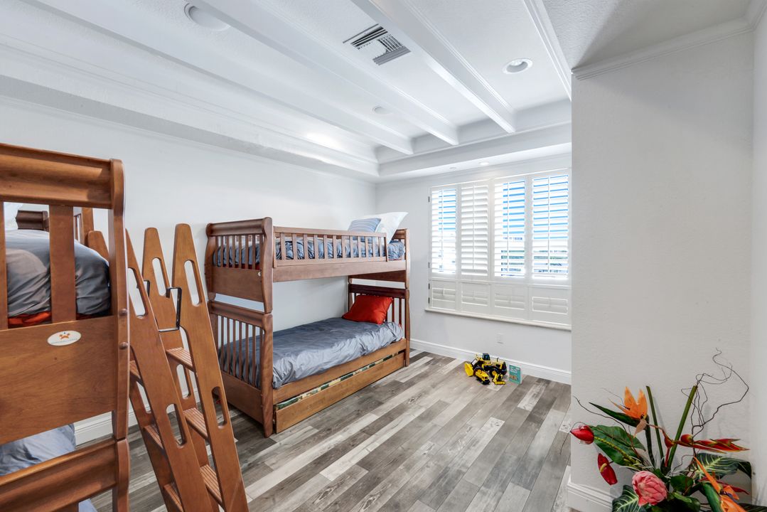 160 Palm St #PH 5, Marco Island, FL 34145