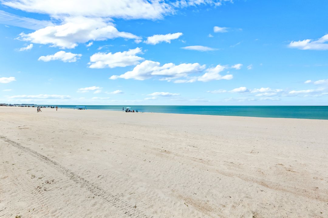 25840 Hickory Blvd  #b102, Bonita Springs, FL 34134