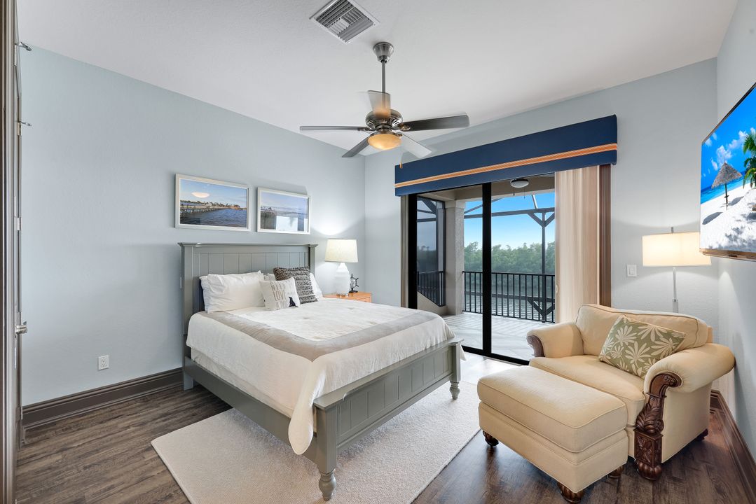 5703 Yardarm Ct, Cape Coral, FL 33914