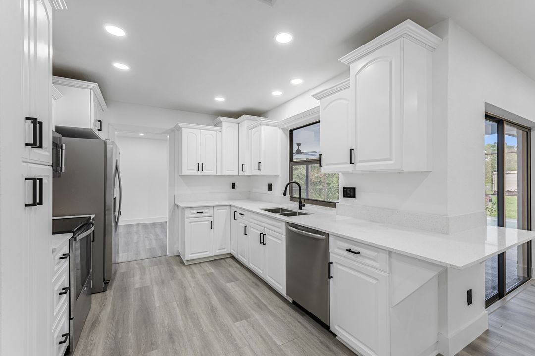 703 Fillmore Ave, Lehigh Acres, FL 33936
