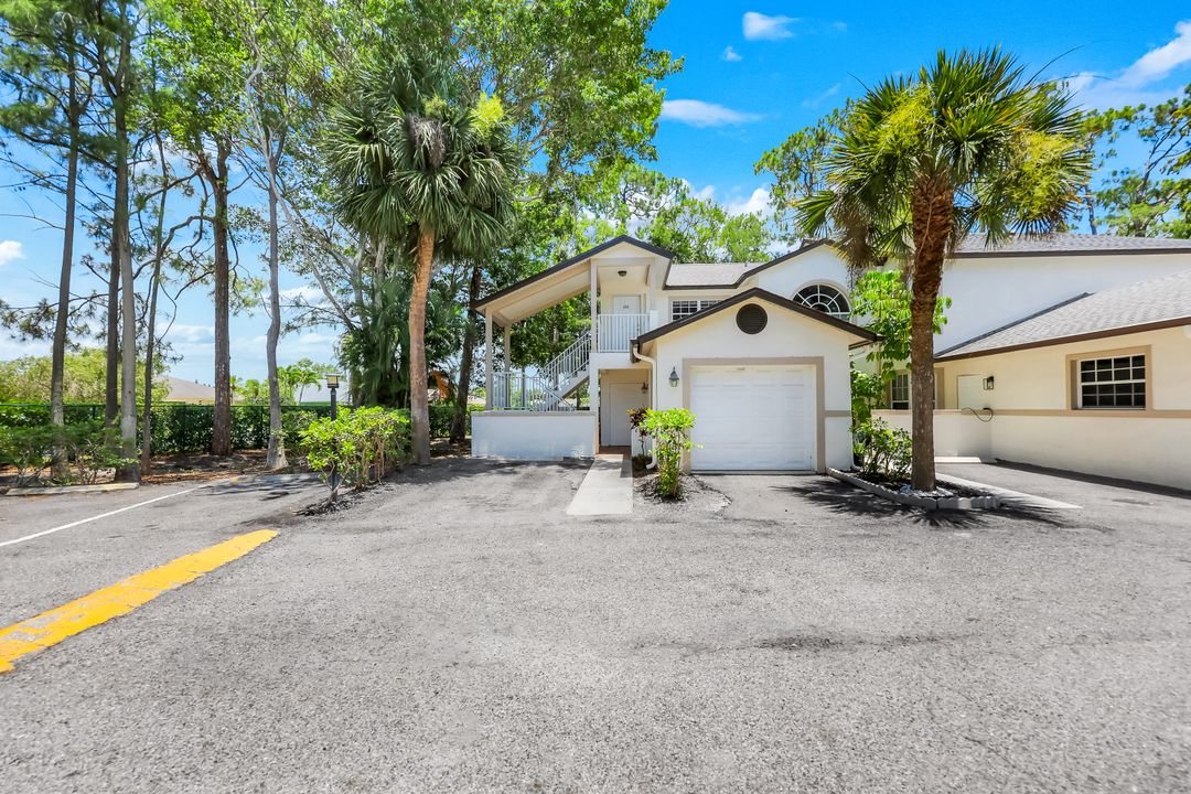 9624 Crescent Garden Dr #201, Naples, FL 34109