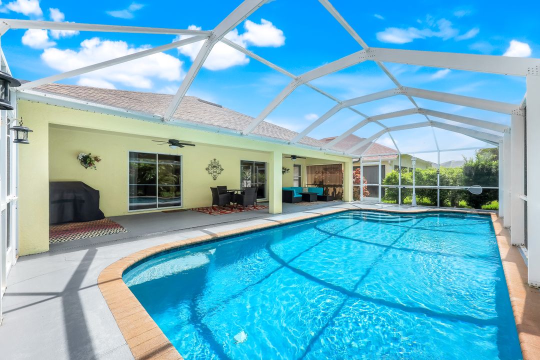 14823 Calusa Palms Dr, Fort Myers, FL 33919