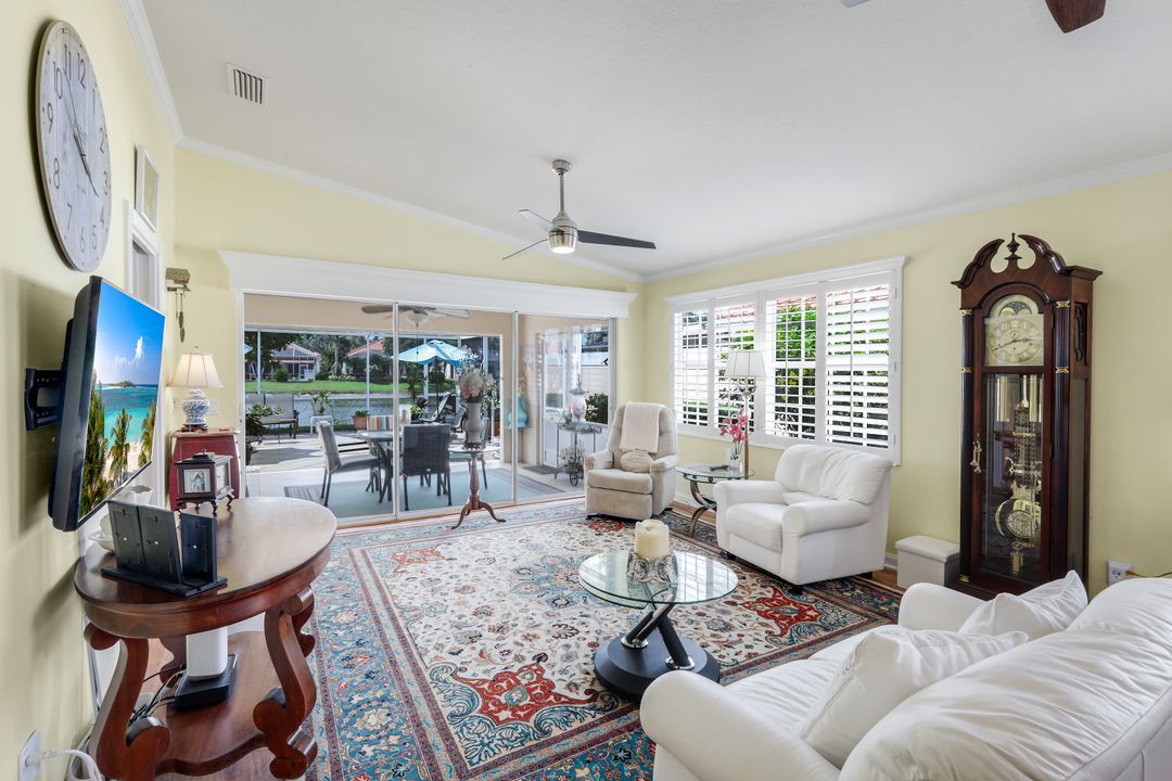 5425 Guadeloupe Way, Naples, FL 34119