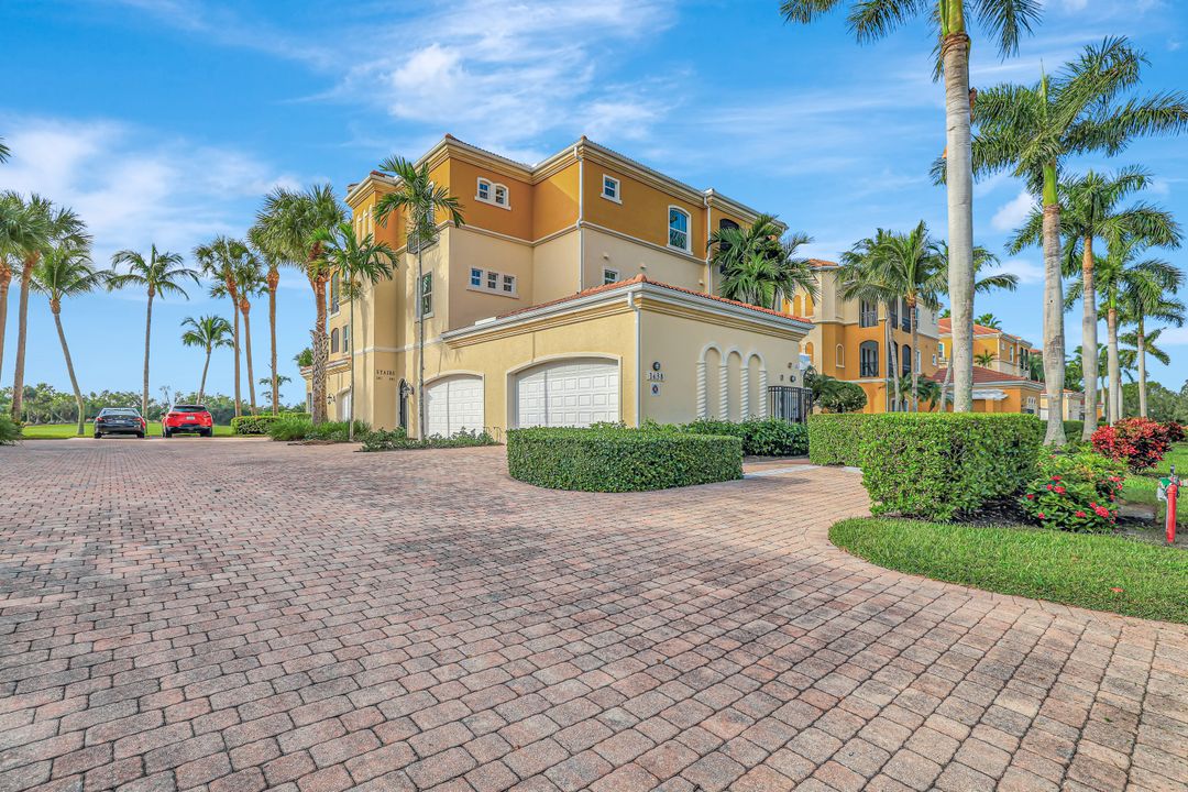 1438 Borghese Ln #101, Naples, FL 34114