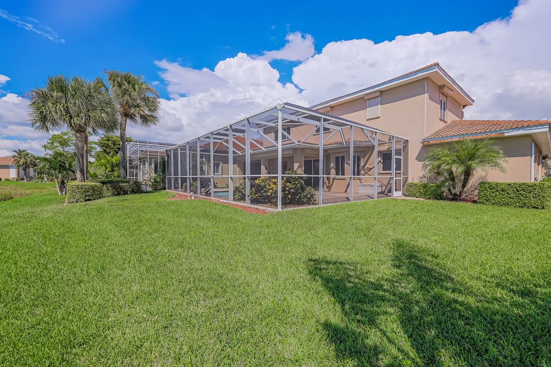 8710 Paseo De Valencia St, Fort Myers, FL 33908