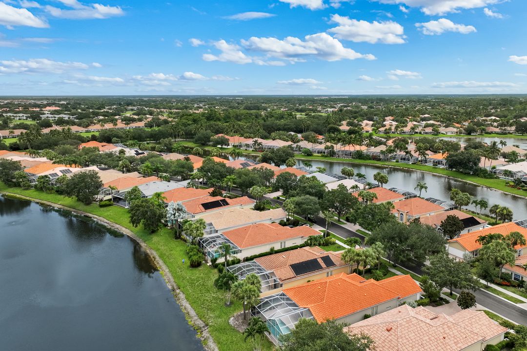 4471 Prescott Ln, Naples, FL 34119
