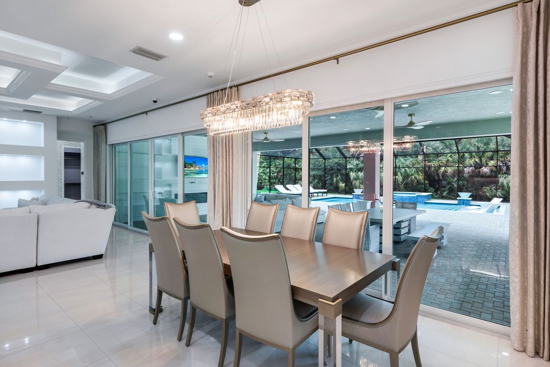 12063 Azalea Wy, Naples, FL 34120