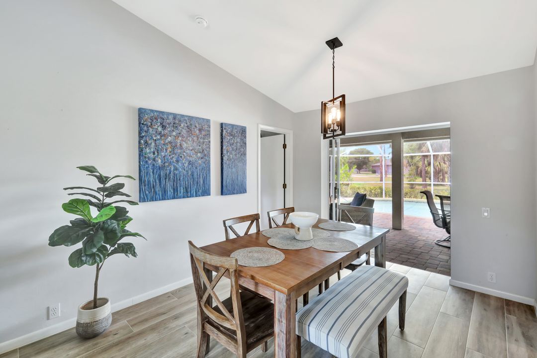 3704 Cartwright Ct, Bonita Springs, FL 34134