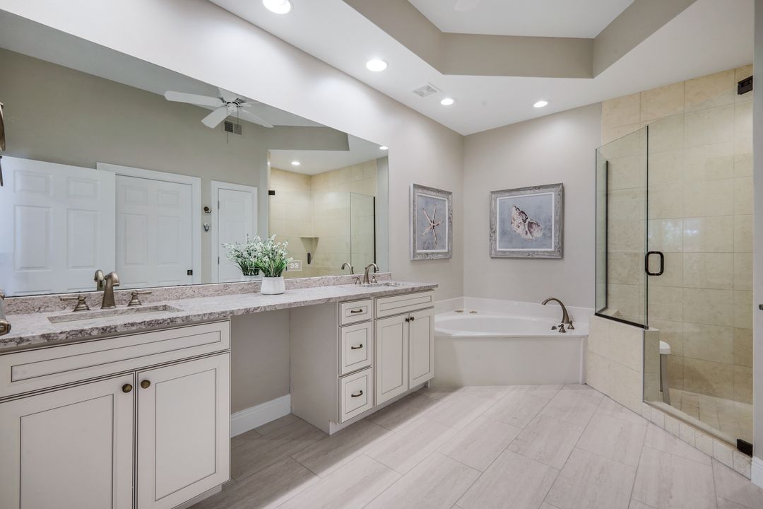 26930 Wyndhurst Ct, Bonita Springs, FL 34134