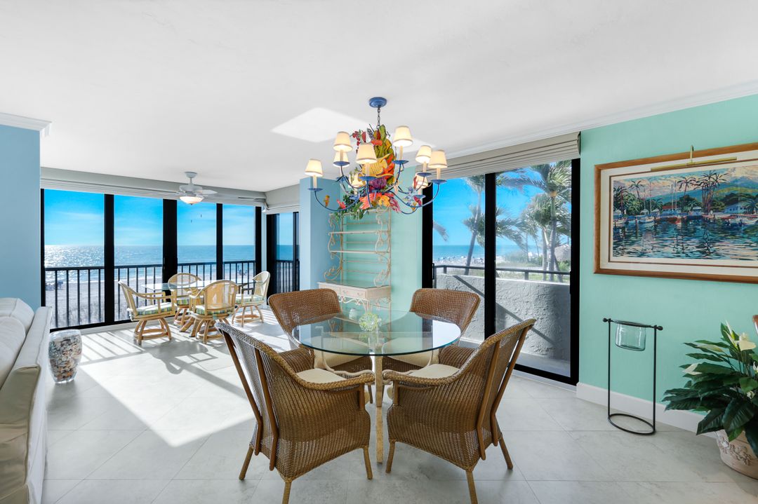 9715 Gulf Shore Dr #104, Naples, FL 34108