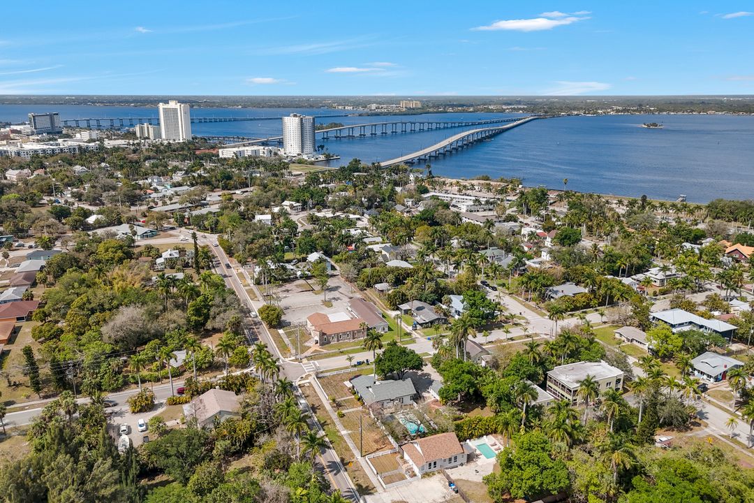 2723 Second St, Fort Myers, FL 33916