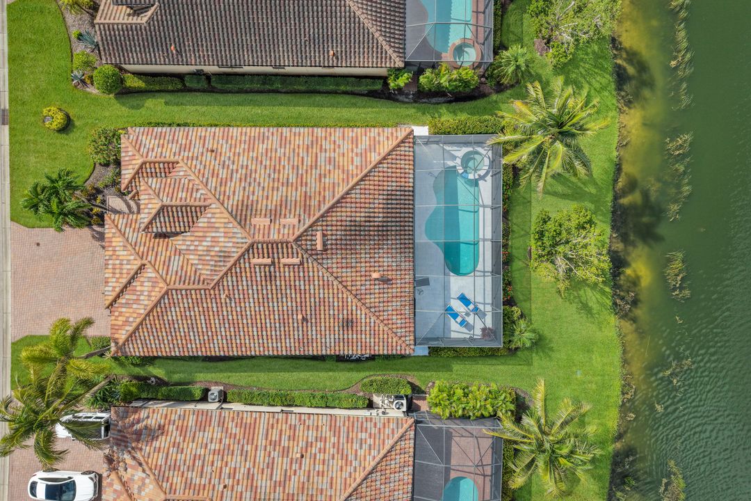 28112 Kerry Ct, Bonita Springs, FL 34135