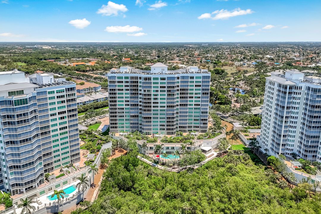275 Indies Way #1603, Naples, FL 34110