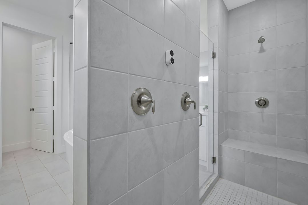 1428 NW 27th Pl, Cape Coral, FL 33993