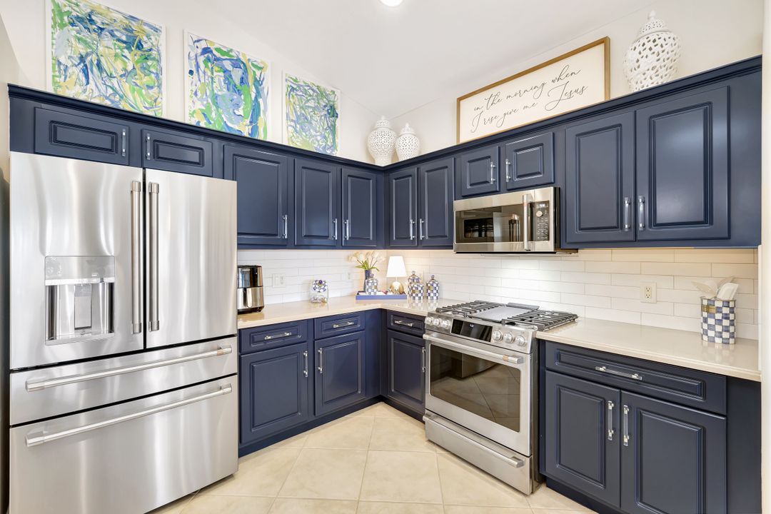 11089 Harbour Yacht Ct #201, Fort Myers, FL 33908