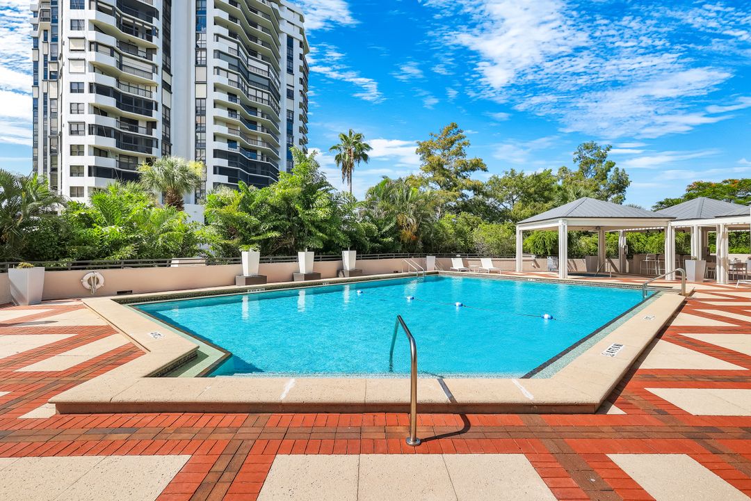 6075 Pelican Bay Blvd # 104, Naples, FL 34108