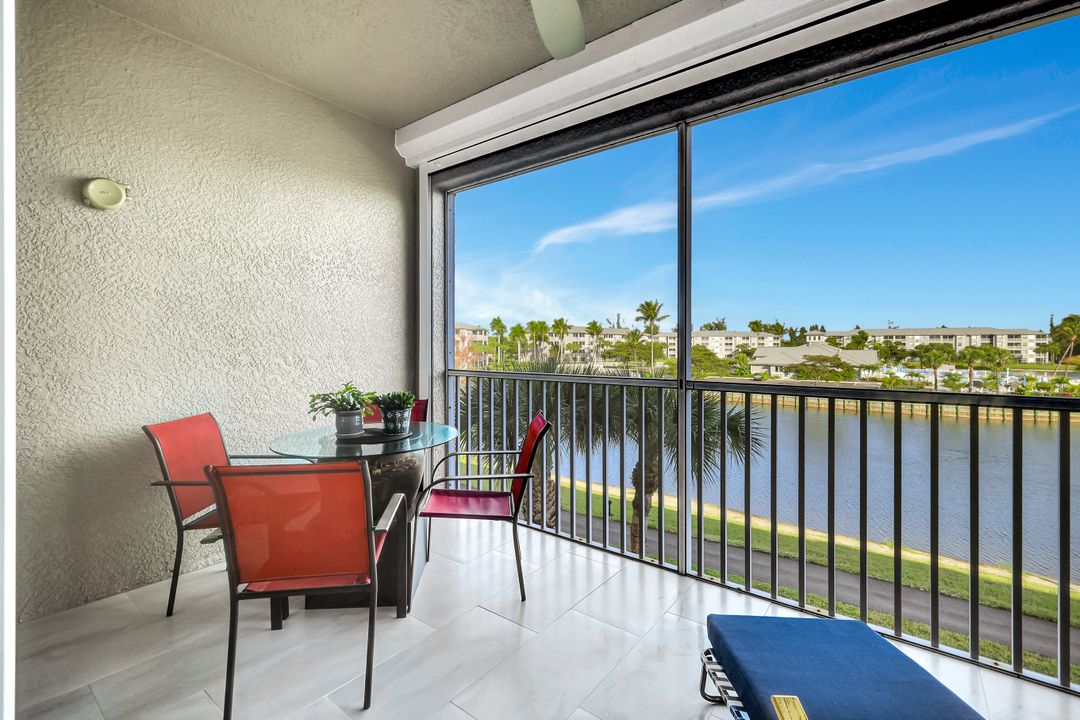 16595 Lake Cir Dr #234, Fort Myers, FL 33908