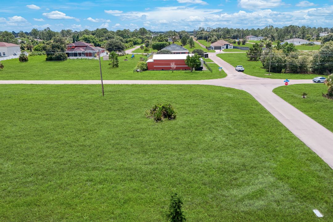 926 Columbus Blvd, Lehigh Acres, FL 33974