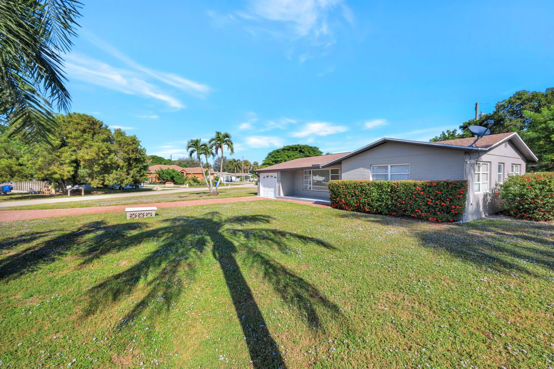 27965 Lime St, Bonita Springs, FL 34135