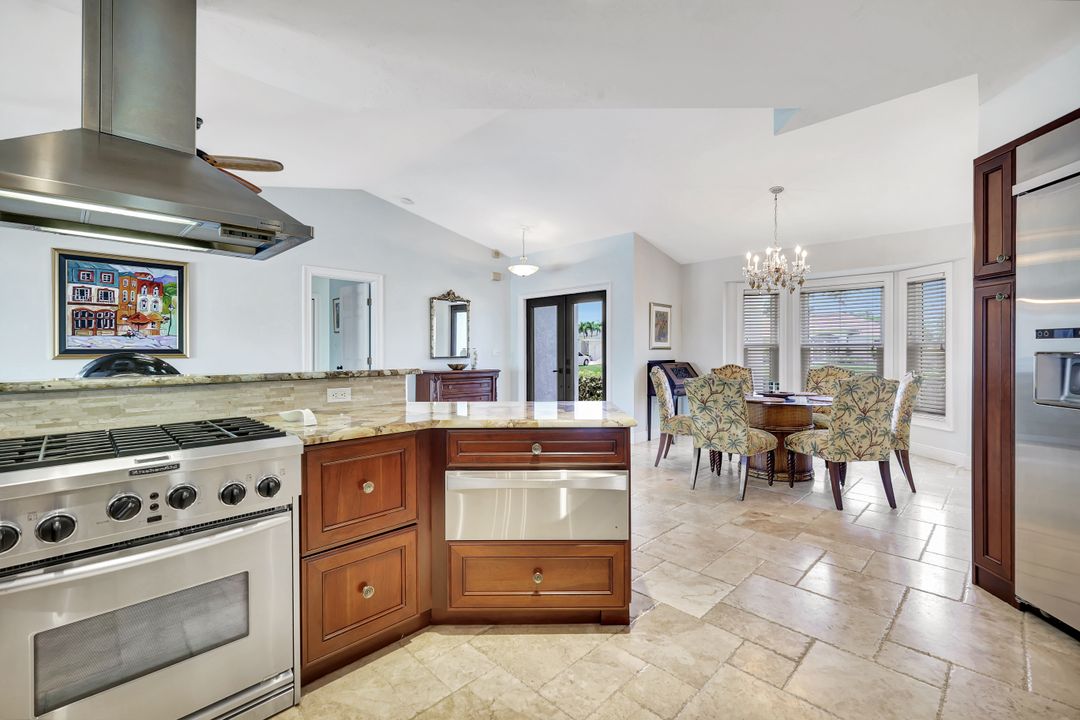 1813 SW 49th Terrace, Cape Coral, FL 33914