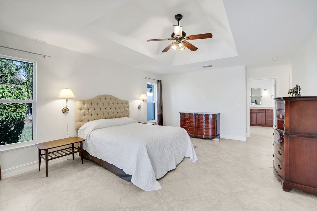 1819 Princess Ct, Naples, FL 34110