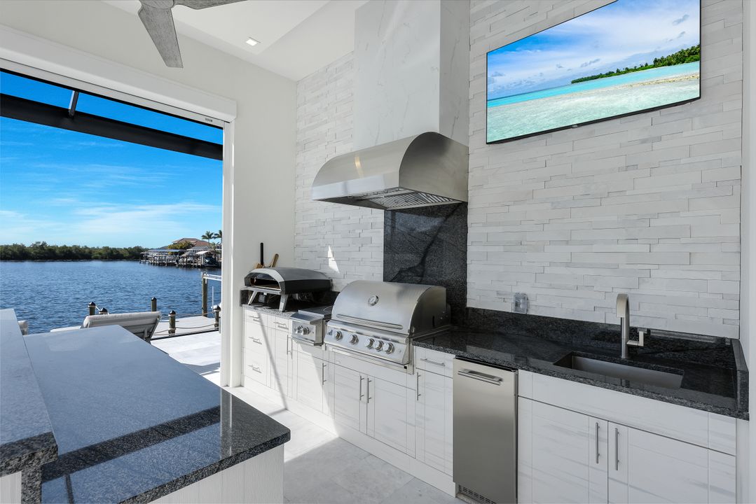 4316 Sands Blvd, Cape Coral, FL 33914