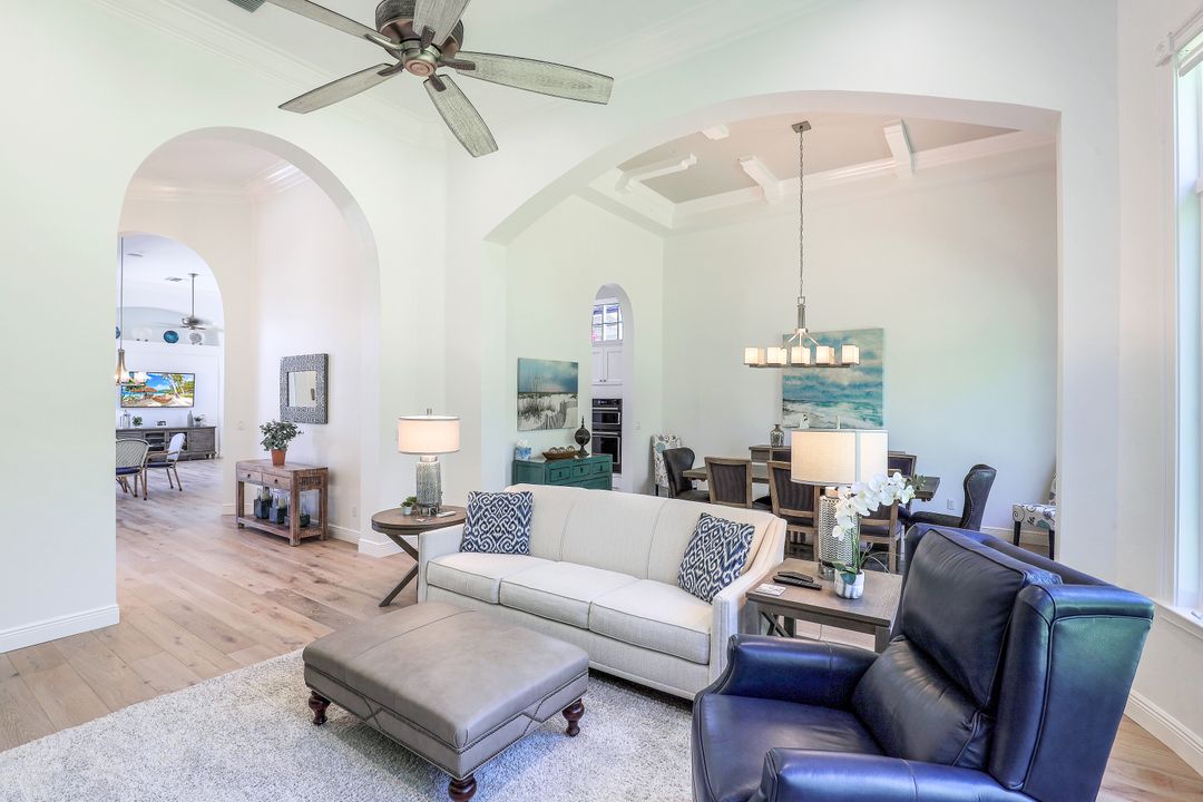 18132 Via Caprini Dr, Miromar Lakes, FL 33913