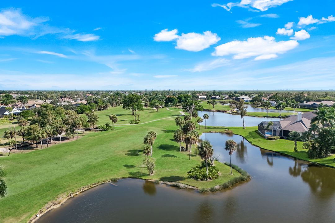 16111 Forest Oaks Dr, Fort Myers, FL 33908
