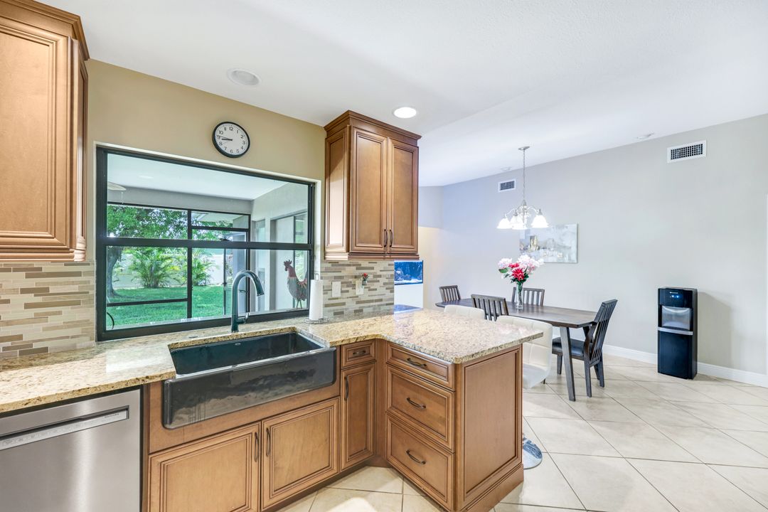 222 SW 39th St, Cape Coral, FL 33914