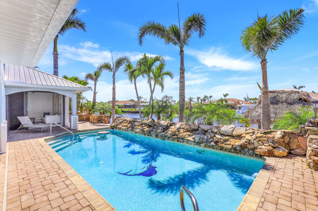 2550 SW 27th Pl, Cape Coral, FL 33914