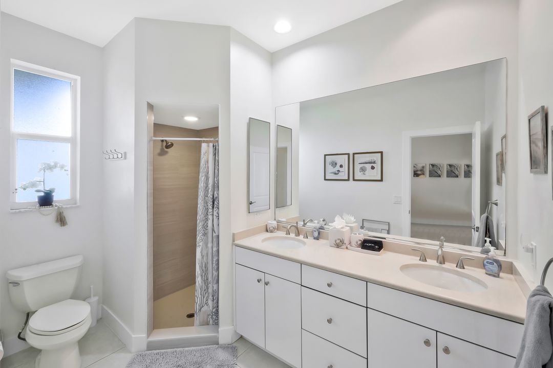 2624 El Dorado Parkway, Cape Coral, FL 33993