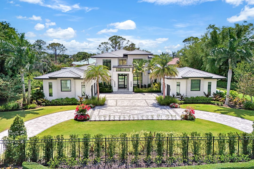 493 Carica Rd, Naples, FL 34108