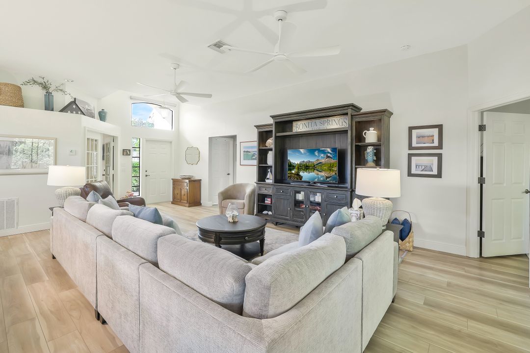 12816 Maiden Cane Ln, Bonita Springs, FL 34135