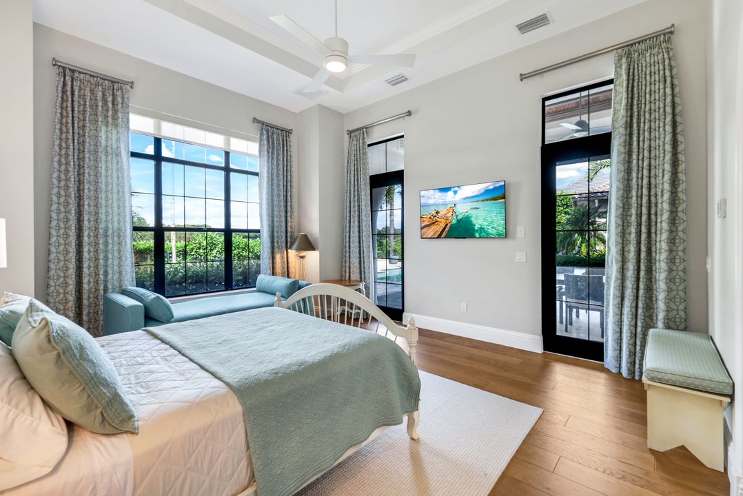 16747 Prato Way, Naples, FL 34110