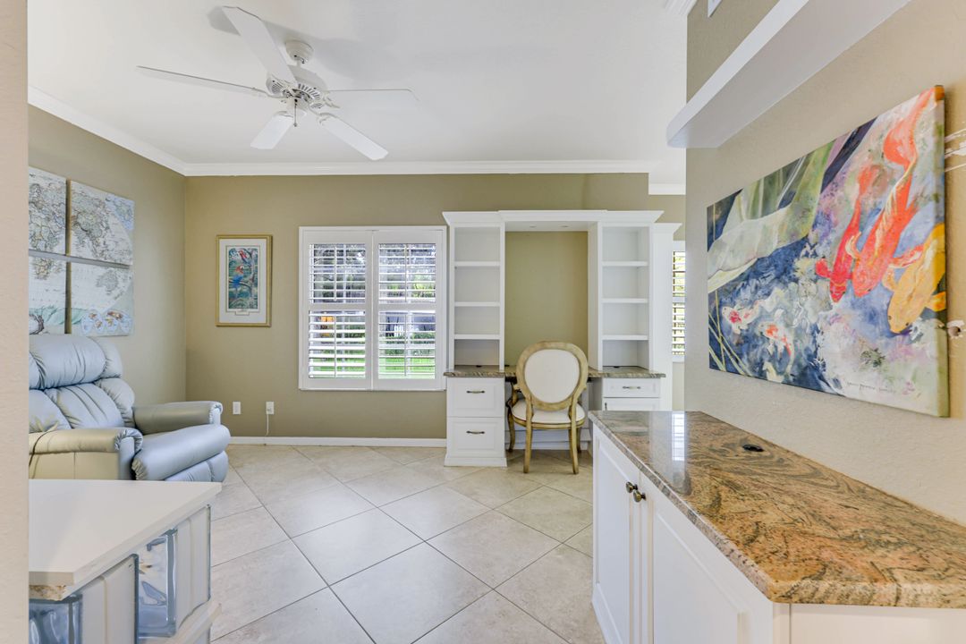 6825 Satinleaf Rd S #101, Naples, FL 34109