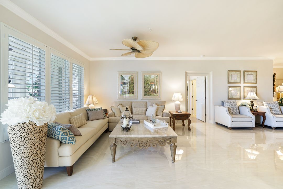 8575 Danbury Blvd #103, Naples, FL 34120