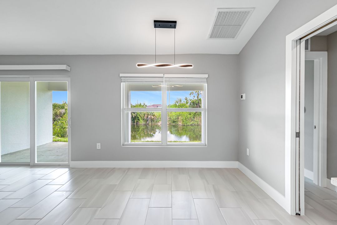 2921 NE 1st Ave, Cape Coral, FL 33909