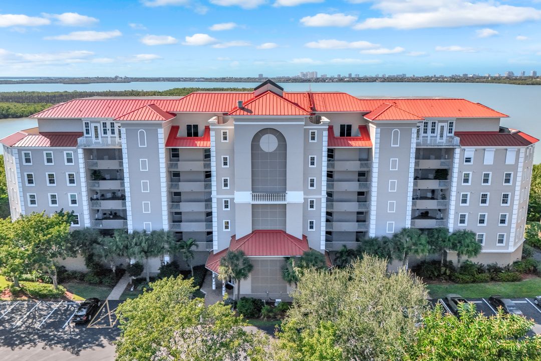 337 Vintage Bay Dr #D28, Marco Island, FL 34145