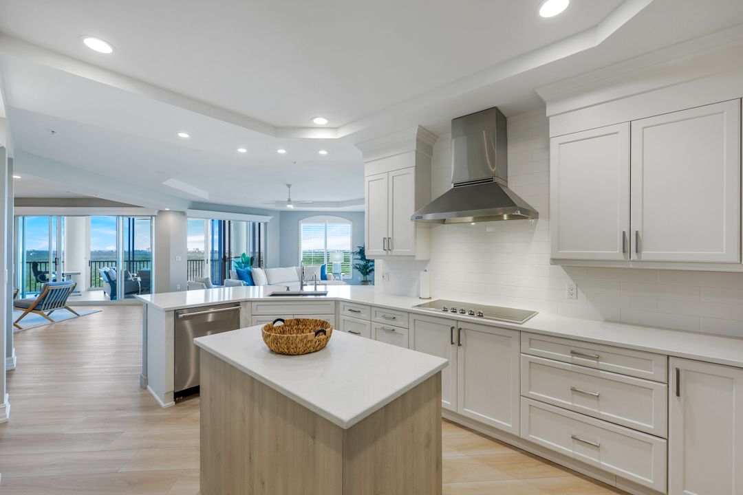 4801 Island Pond Ct #602, Bonita Springs, FL 34134