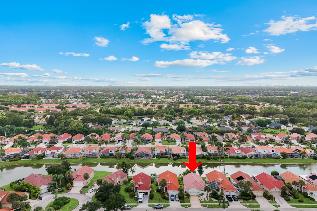 172 Sabal Lake Dr, Naples, FL 34104