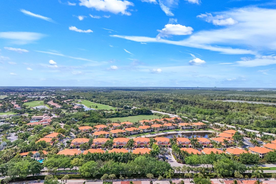 28062 Sosta Ln #1, Bonita Springs, FL 34135